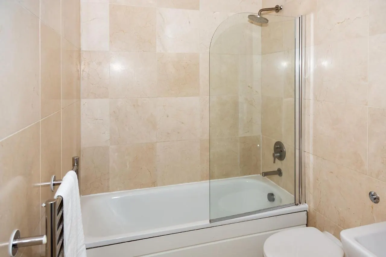 Alexander Apartments Quayside Newcastle upon Tyne Birleşik Krallık
